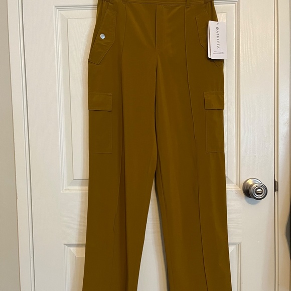 NWT Athleta Vienna Cargo Pants - Picture 2 of 4